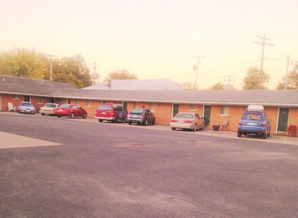 Travelers Inn Olney Kültér fotó