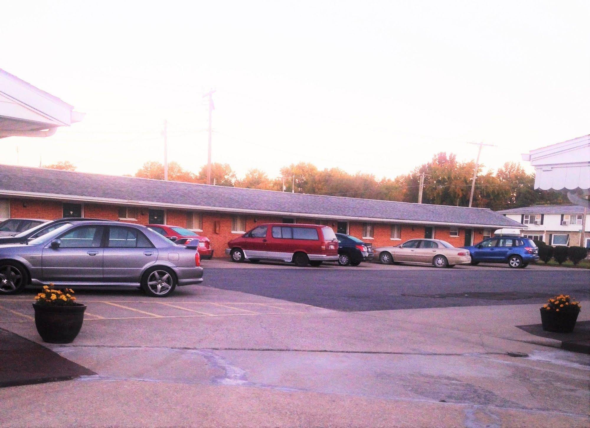 Travelers Inn Olney Kültér fotó
