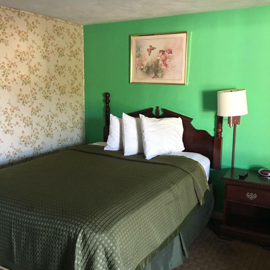 Travelers Inn Olney Kültér fotó